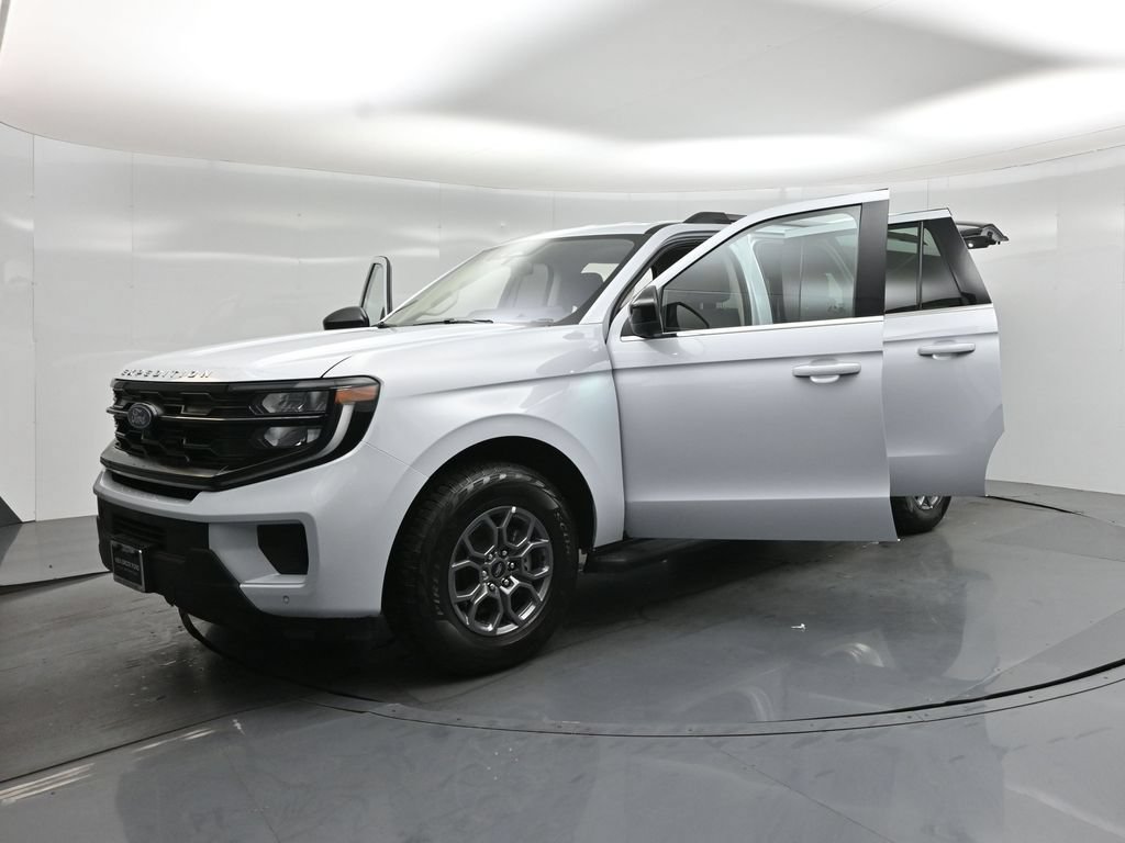 Certified 2025 Ford Expedition Max Active RWD image 27