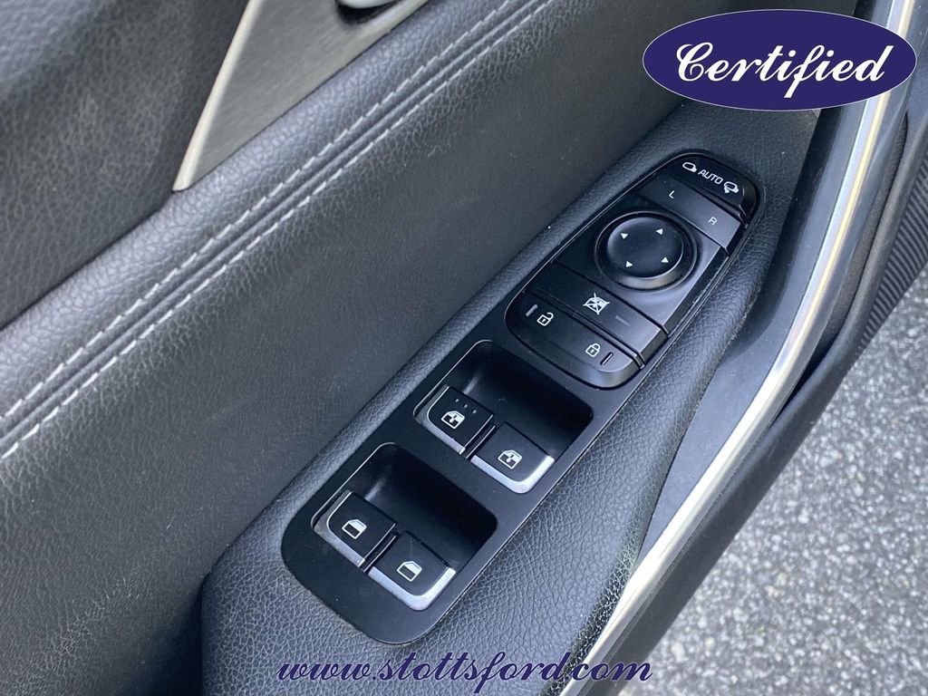 Used 2019 Kia Stinger GT RWD image 17