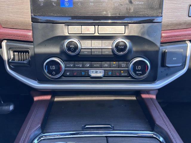 Certified 2024 Ford Expedition Limited image 19