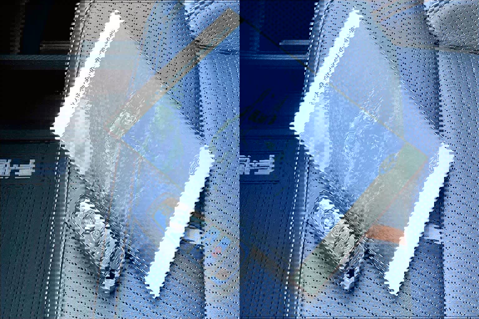 Certified 2021 Ford F150 Platinum w/ Equipment Group 701A High image 17