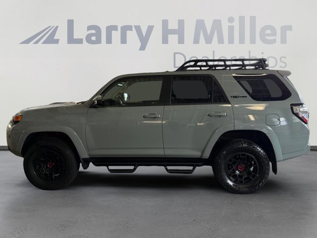 Used 2021 Toyota 4Runner TRD Pro AWD/4WD image 2