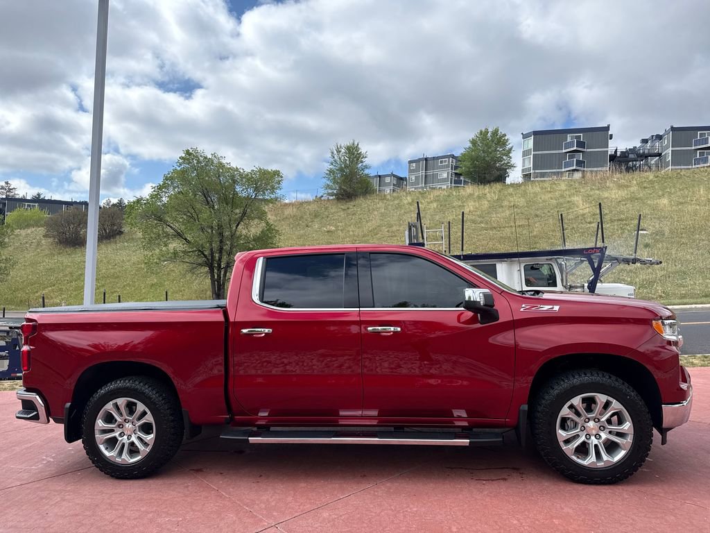 Used 2026 Chevrolet Silverado 1500 LTZ w/ LTZ Convenience Package II AWD/4WD image 11