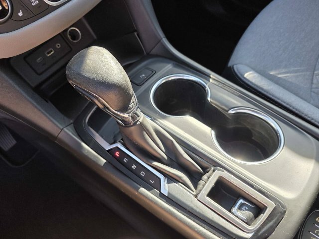 Used 2022 Chevrolet Equinox LT FWD image 16