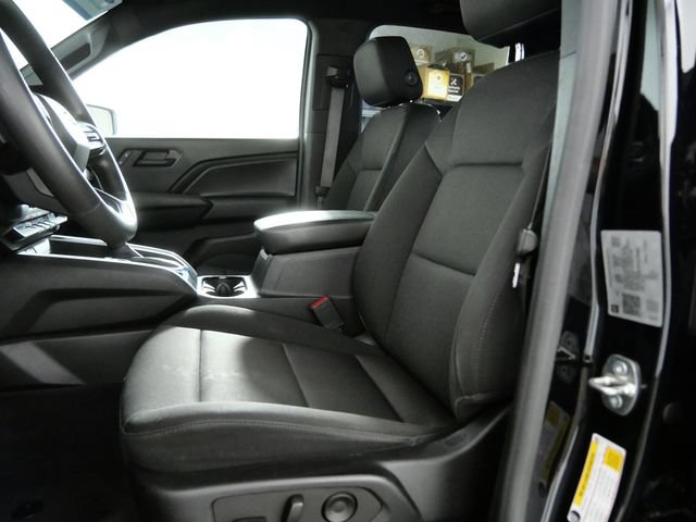 Used 2023 Chevrolet Colorado Trail Boss w/ Technology Package AWD/4WD image 17