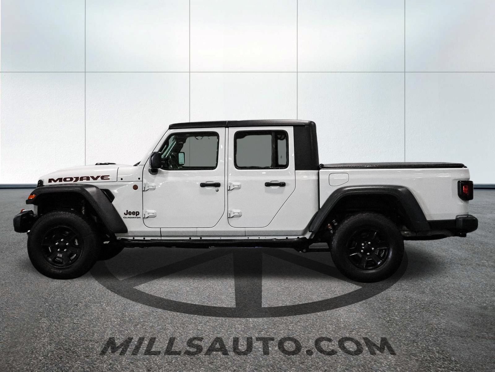 Used 2021 Jeep Gladiator Mojave w/ Trailer Tow Package AWD/4WD image 3
