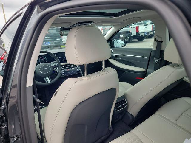 Used 2026 Hyundai Sonata Limited FWD image 13