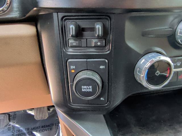 Certified 2023 Ford F350 Lariat w/ FX4 Off-Road Package AWD/4WD image 29