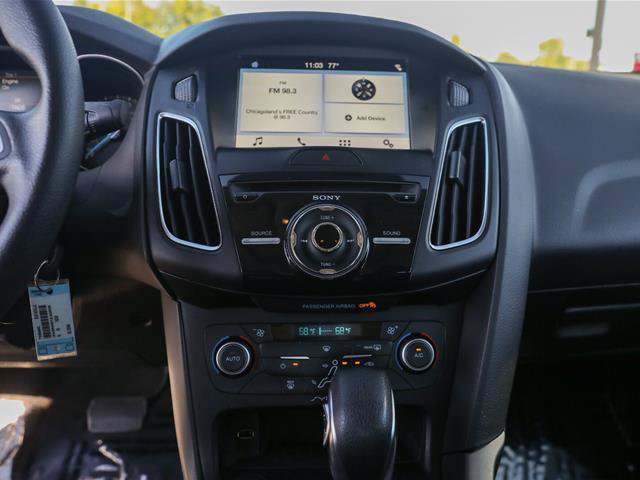 Certified 2018 Ford Focus SEL FWD image 33