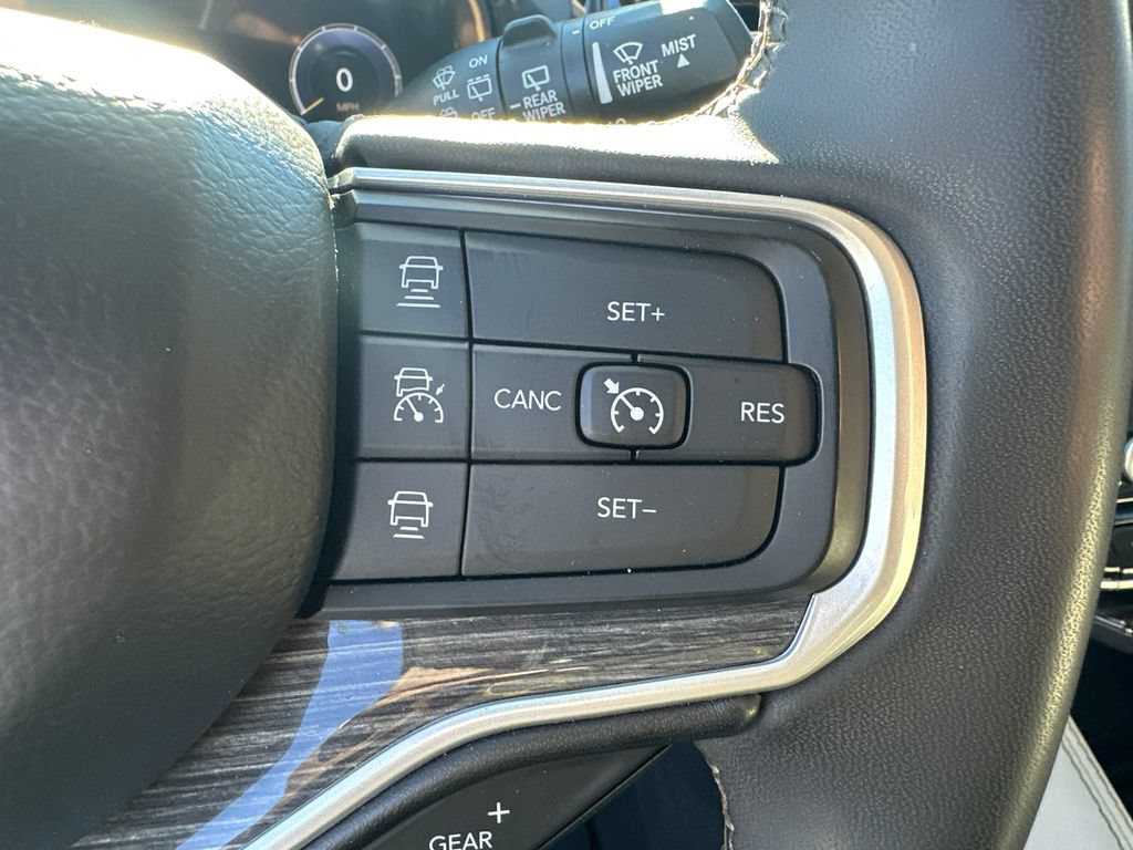 Used 2022 Jeep Wagoneer Series II RWD image 26