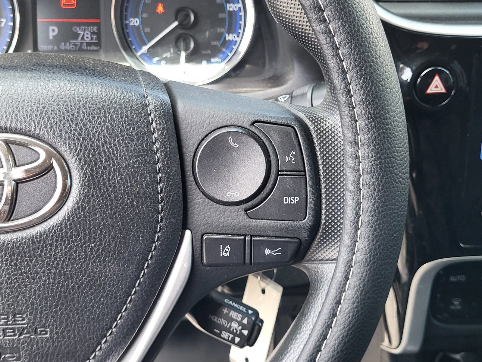 Used 2019 Toyota Corolla LE image 27