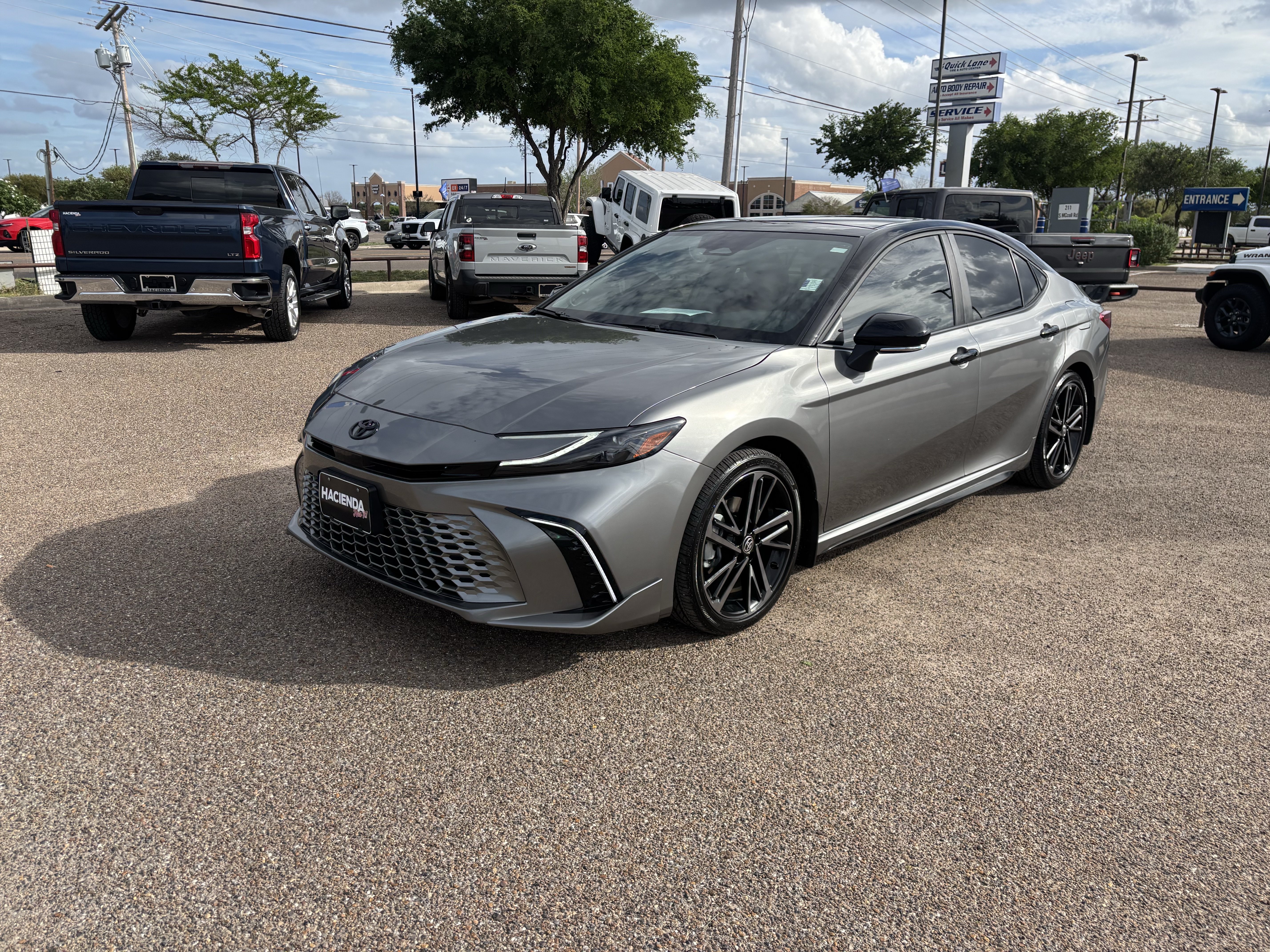 Used 2026 Toyota Camry XSE w/ Premium Package FWD image 1