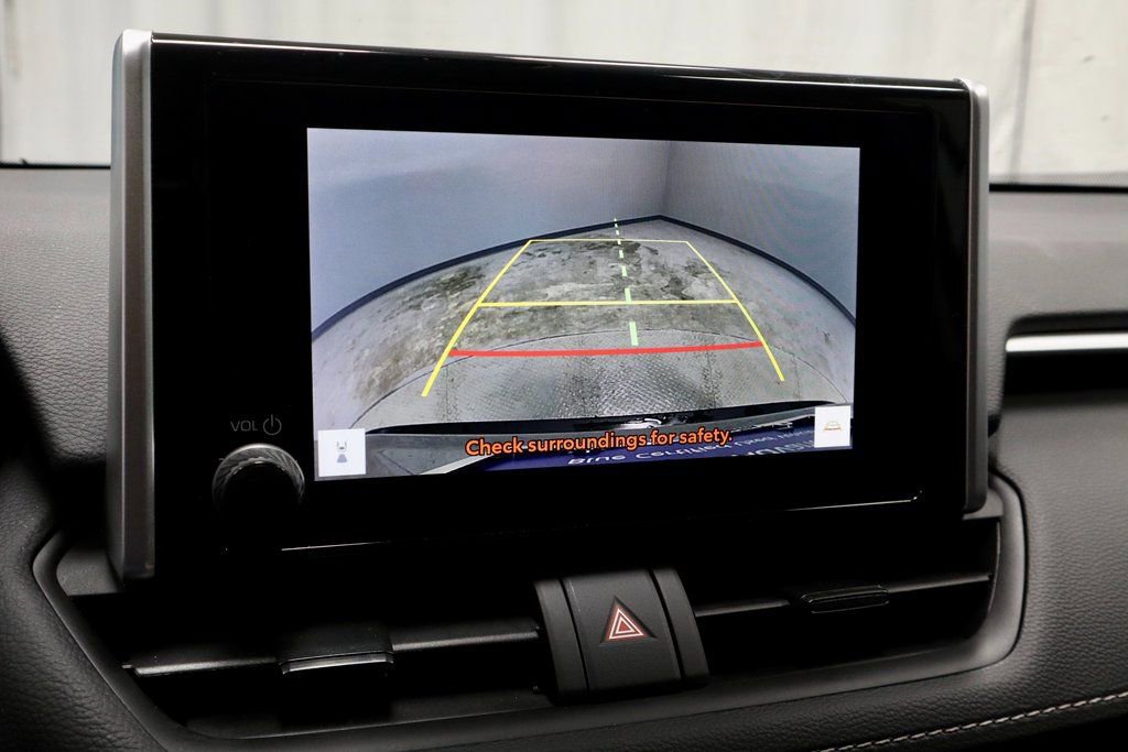 Used 2025 Toyota RAV4 XLE image 9