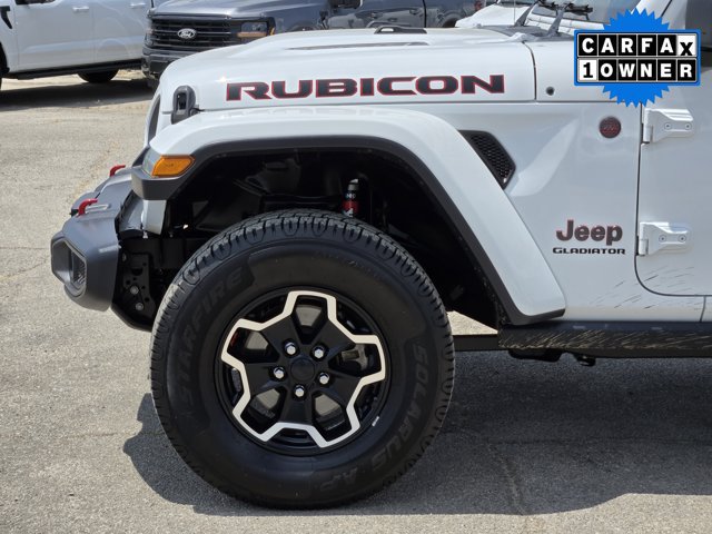 Used 2020 Jeep Gladiator Rubicon w/ Dual Top Group AWD/4WD image 9