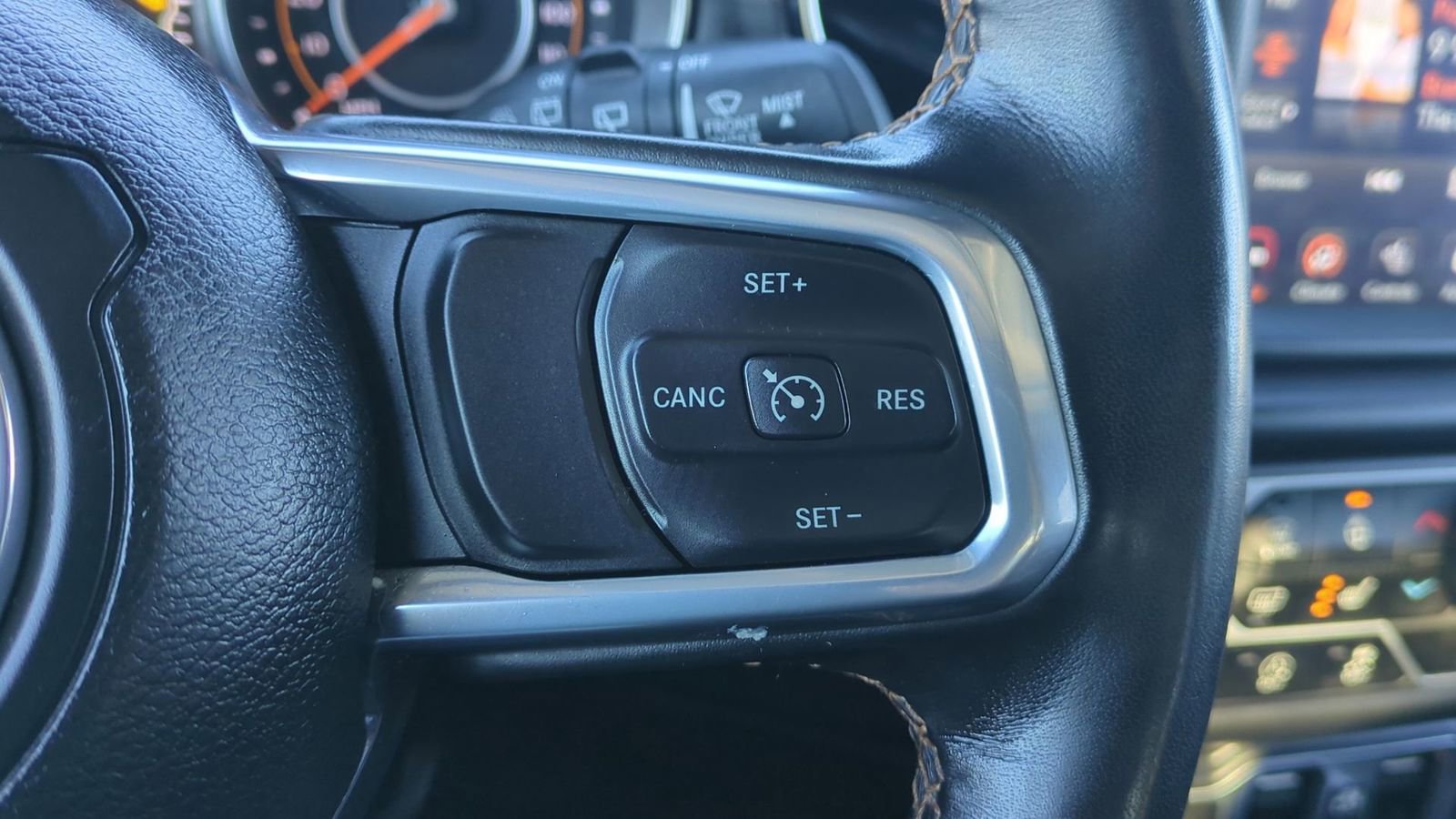 Used 2022 Jeep Wrangler Unlimited Sahara image 26
