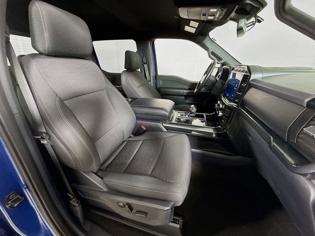 Certified 2022 Ford F150 XLT w/ Equipment Group 302A High image 28