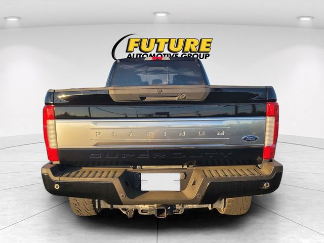 Certified 2017 Ford F250 Platinum w/ Platinum Ultimate Package image 3