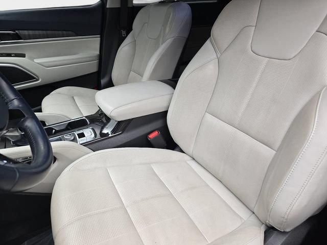Used 2024 Kia Telluride EX FWD image 12