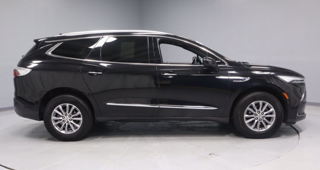 Used 2023 Buick Enclave Essence w/ LPO, Floor Liner Package FWD image 11