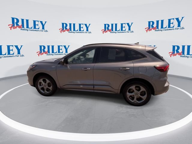 Certified 2024 Ford Escape ST-Line AWD/4WD image 6