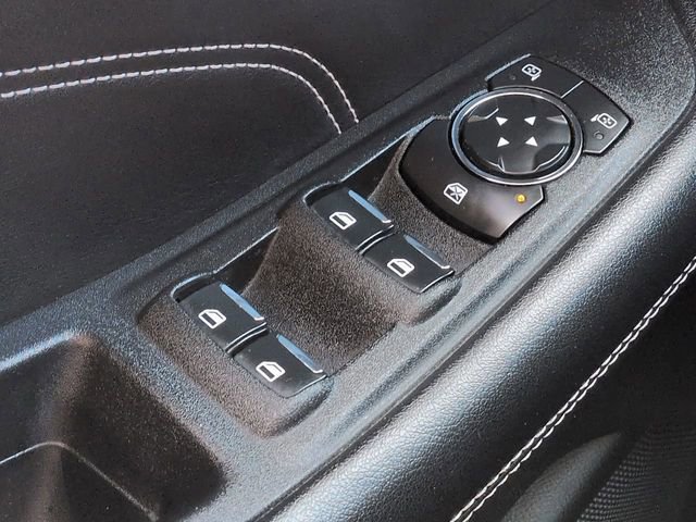 Certified 2023 Ford Edge Titanium image 30