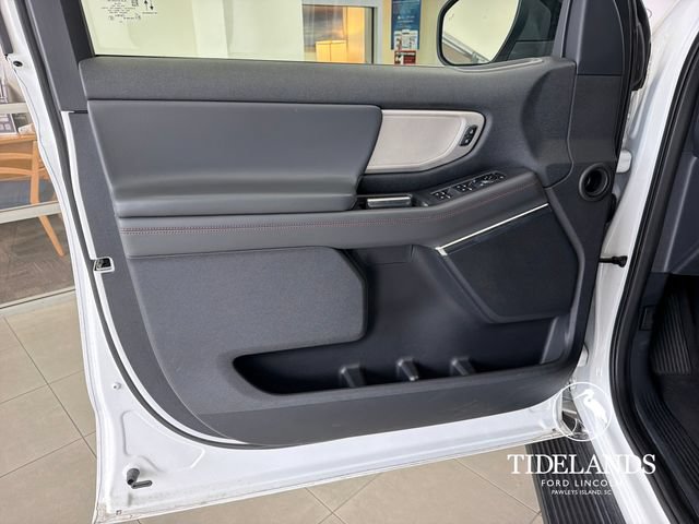 Certified 2025 Ford Expedition Active RWD image 13