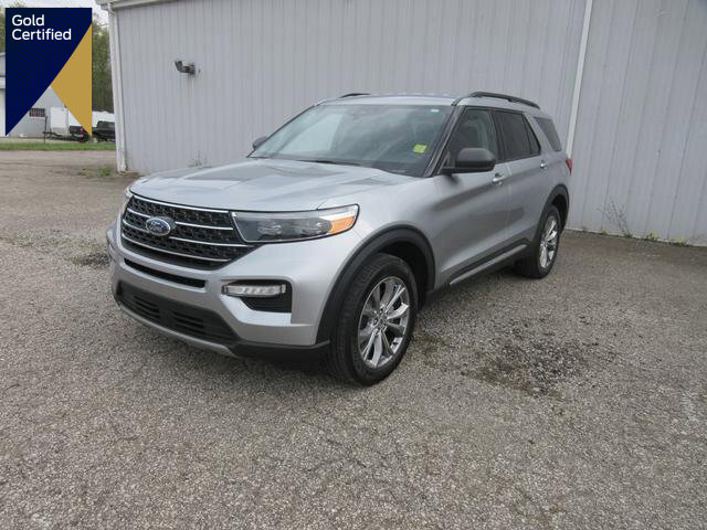 Certified 2022 Ford Explorer XLT w/ Equipment Group 202A image 1