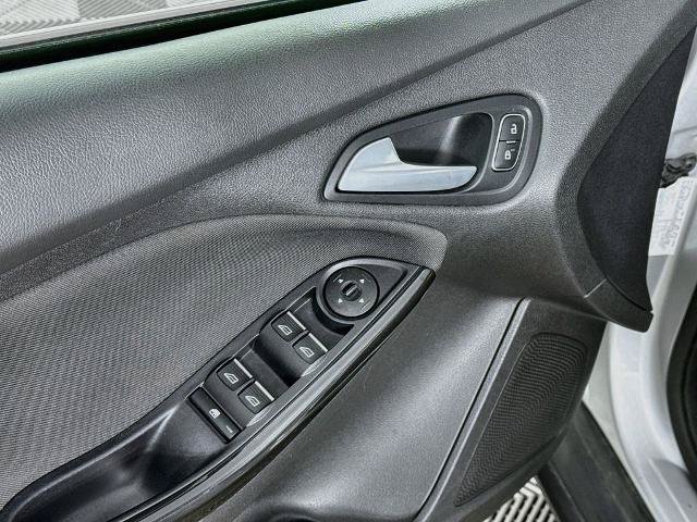 Certified 2018 Ford Focus Titanium FWD image 20