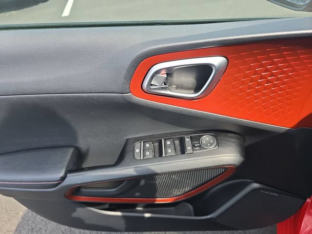 Used 2021 Kia Soul Turbo FWD image 13