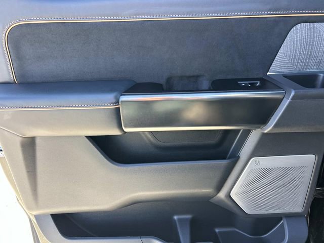 Certified 2022 Ford F150 Platinum w/ Equipment Group 701A High image 17