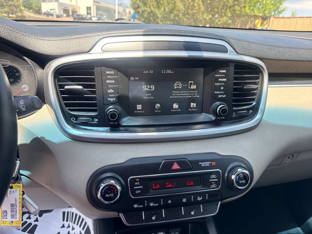 Used 2020 Kia Sorento LX w/ LX I4 Convenience Package AWD/4WD image 18