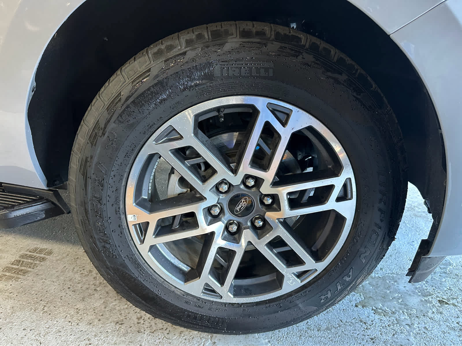Certified 2025 Ford Expedition Active AWD/4WD image 44