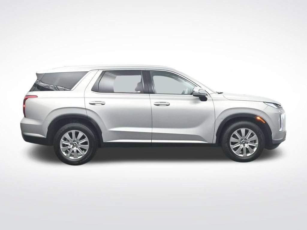 Used 2024 Hyundai Palisade SEL FWD image 4