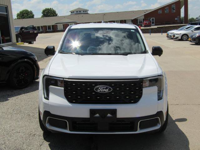 Certified 2025 Ford Maverick Lariat w/ 4K Tow Package AWD/4WD image 13