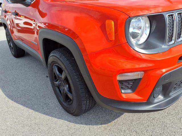 Used 2019 Jeep Renegade Sport image 25