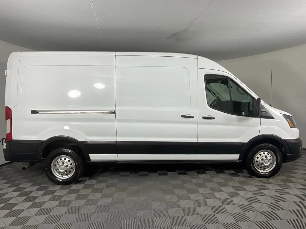 Certified 2023 Ford Transit 250 Medium Roof AWD image 6
