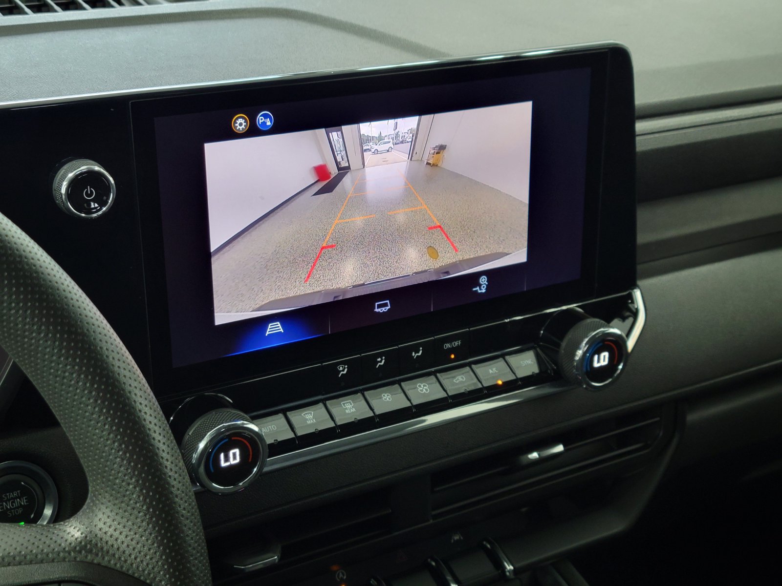 Used 2025 Chevrolet Colorado Trail Boss AWD/4WD image 19