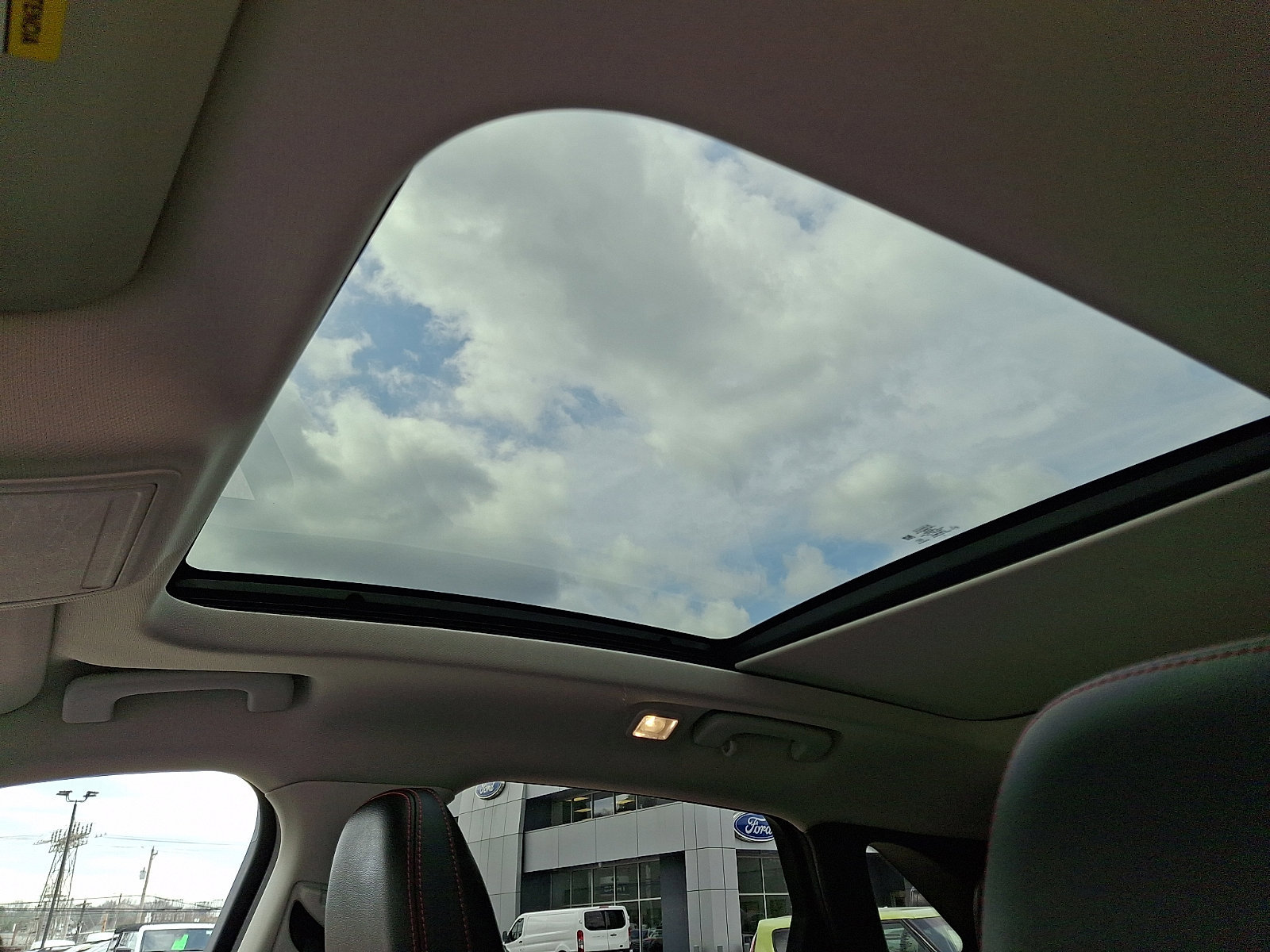 Certified 2022 Ford Escape SEL w/ SEL Stealth AWD Package image 14