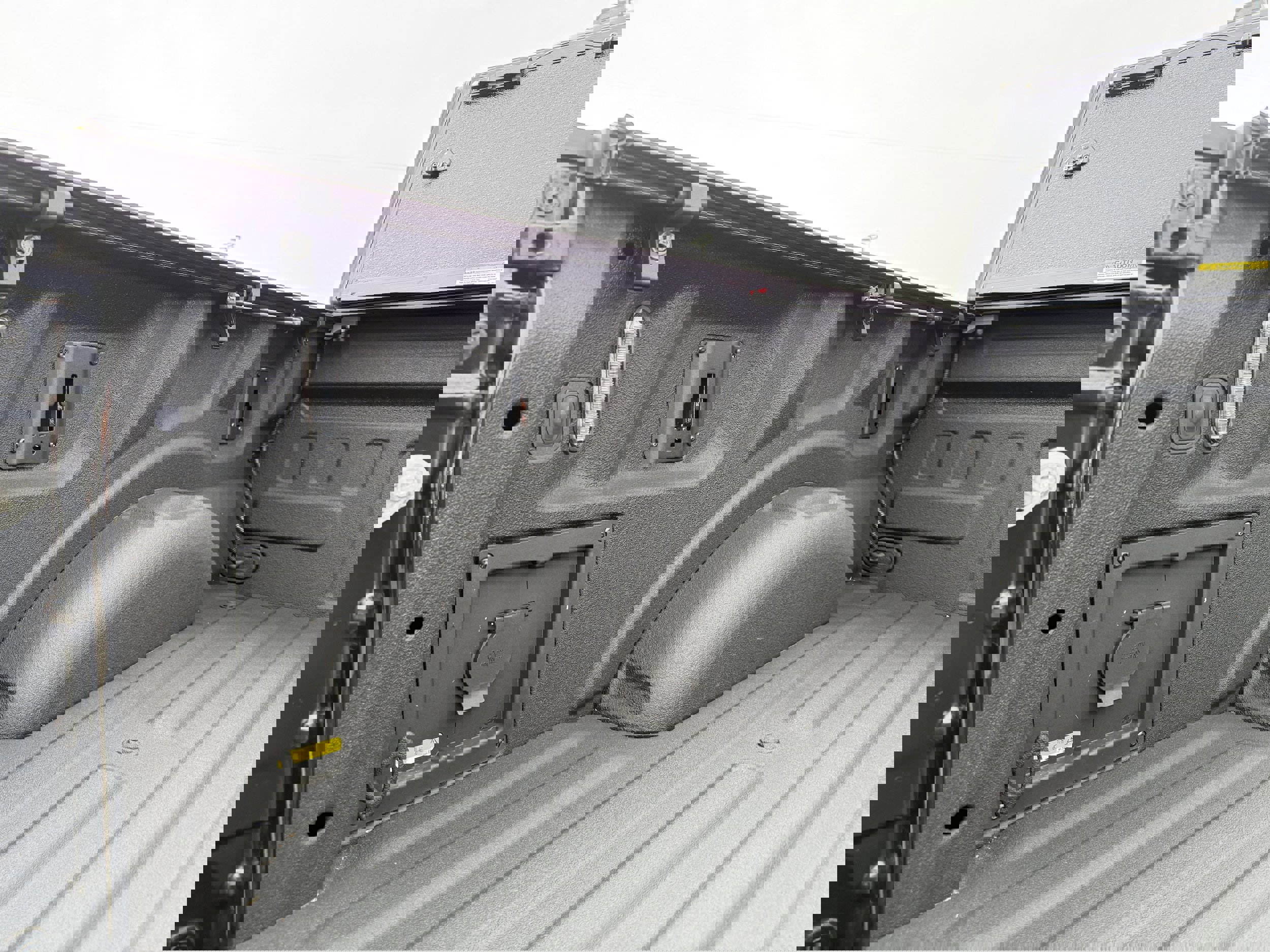 Certified 2022 Ford F150 Raptor w/ Equipment Group 801A High image 13