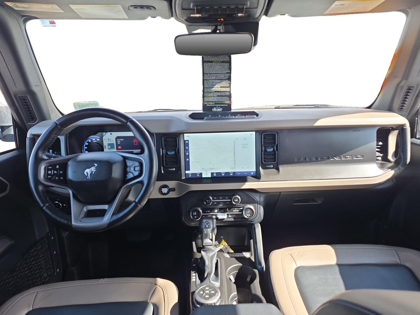 Certified 2023 Ford Bronco Wildtrak AWD/4WD image 14