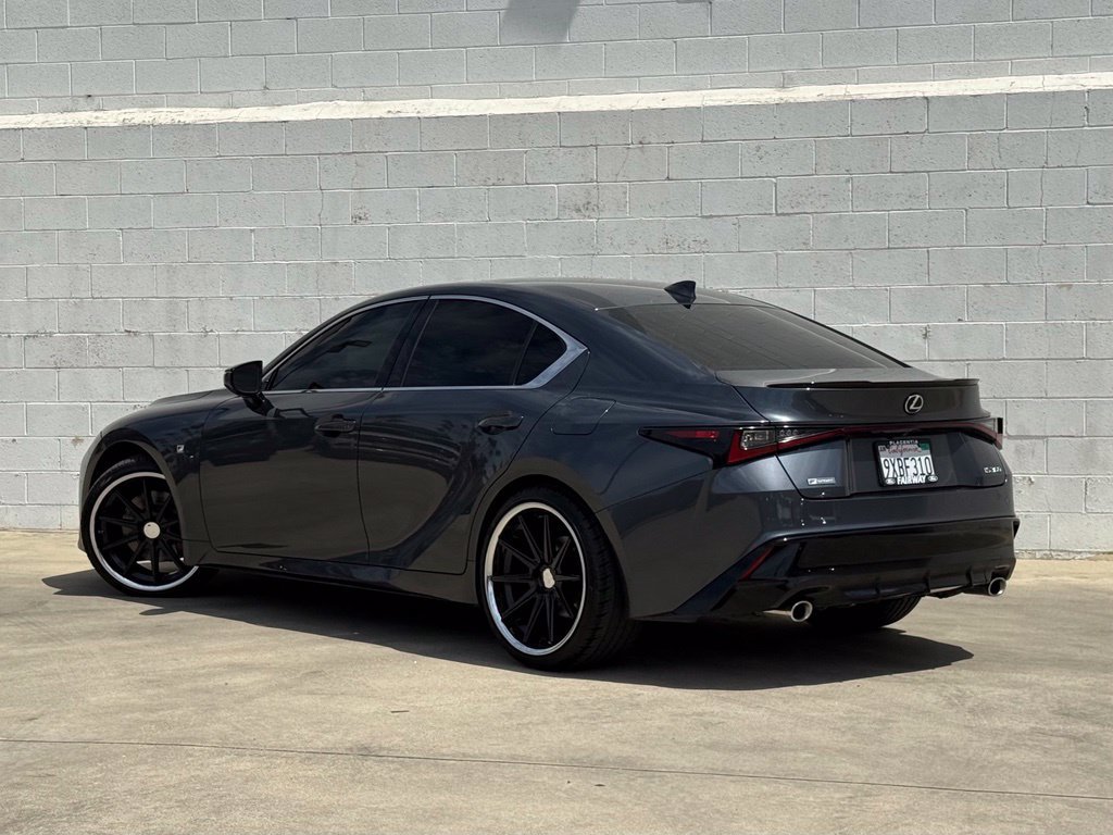 Used 2021 Lexus IS 350 F Sport RWD image 4