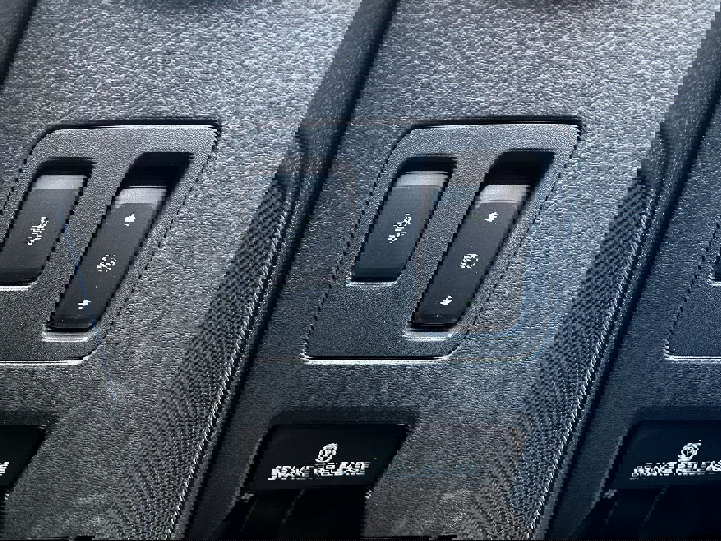 Certified 2022 Ford F250 Lariat w/ Black Appearance Package image 25