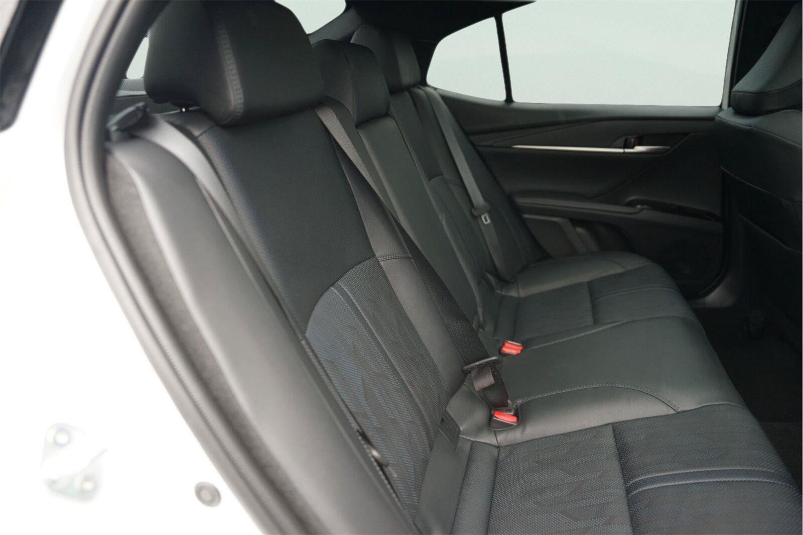 Used 2026 Toyota Camry XSE w/ Premium Plus Package FWD image 17