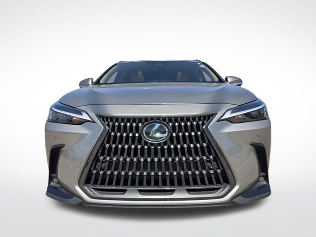Used 2025 Lexus NX 250 FWD w/ Accessory Package (2T) image 3