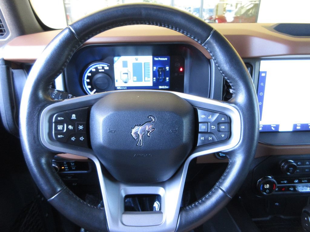 Certified 2024 Ford Bronco Outer Banks AWD/4WD image 13