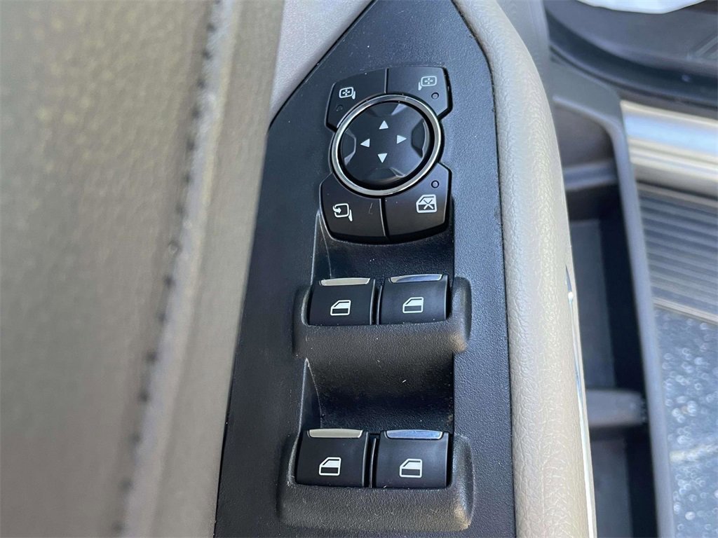 Certified 2021 Ford Expedition Max XLT image 16