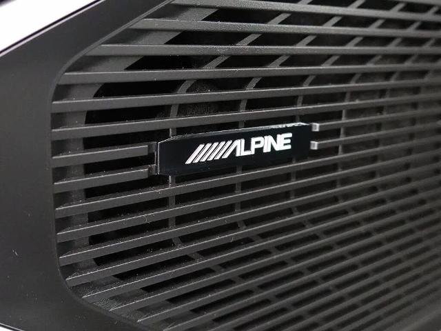Used 2024 Jeep Wagoneer Series II w/ Flexible Seating Group AWD/4WD image 11