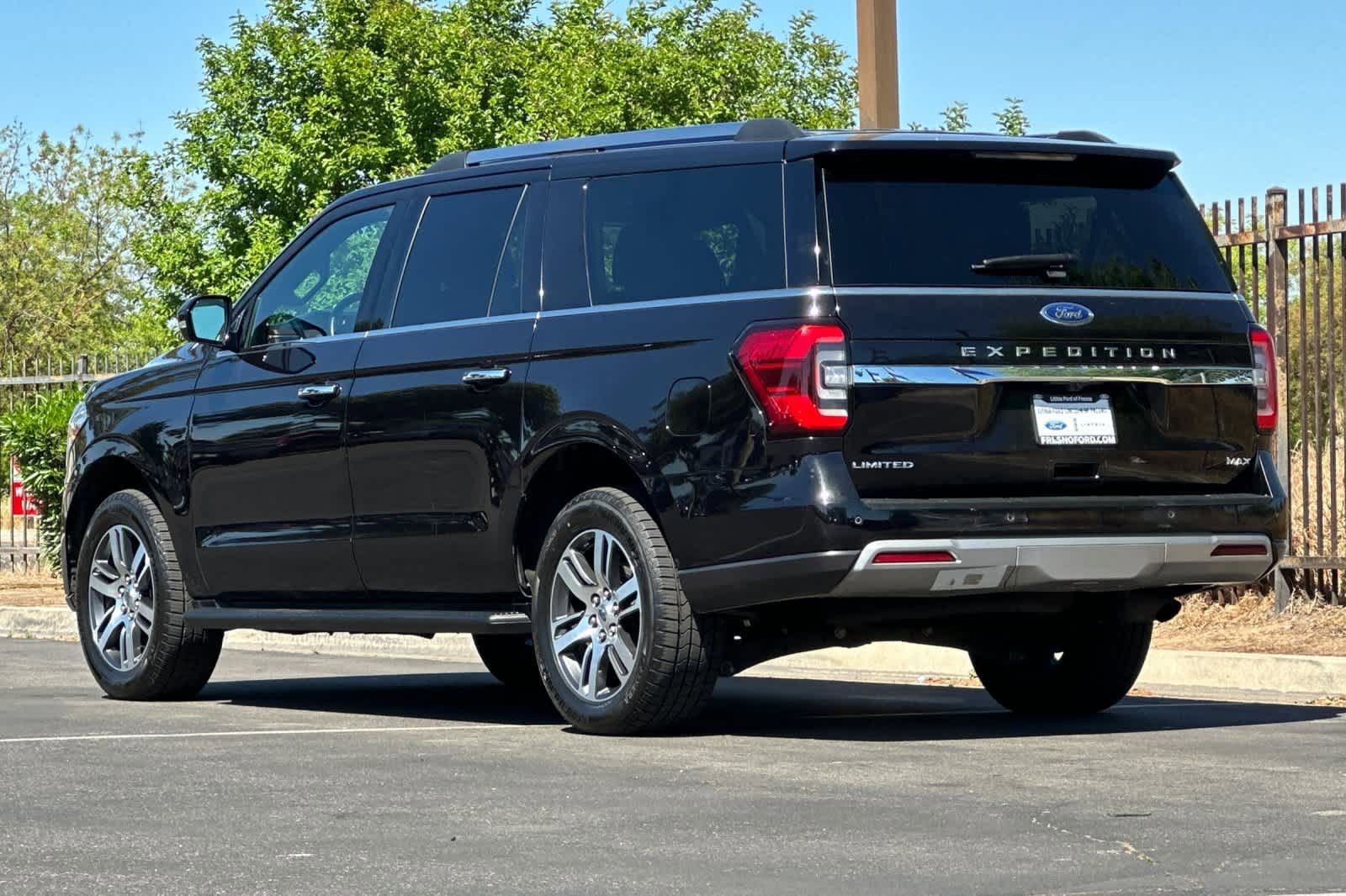 Certified 2024 Ford Expedition Max Limited image 3