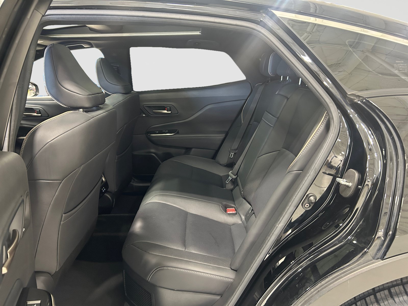 Used 2024 Toyota Crown AWD/4WD image 20