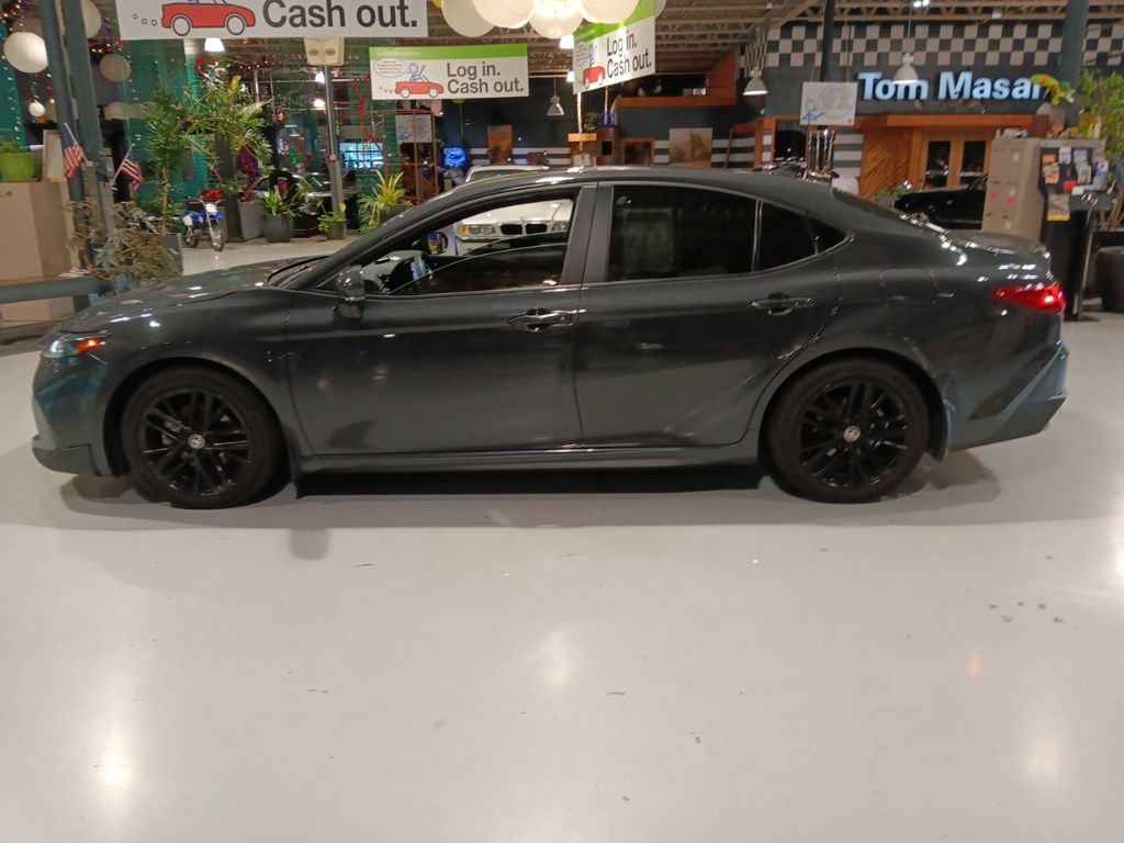 Used 2025 Toyota Camry SE w/ Multimedia Upgrade Package FWD image 16