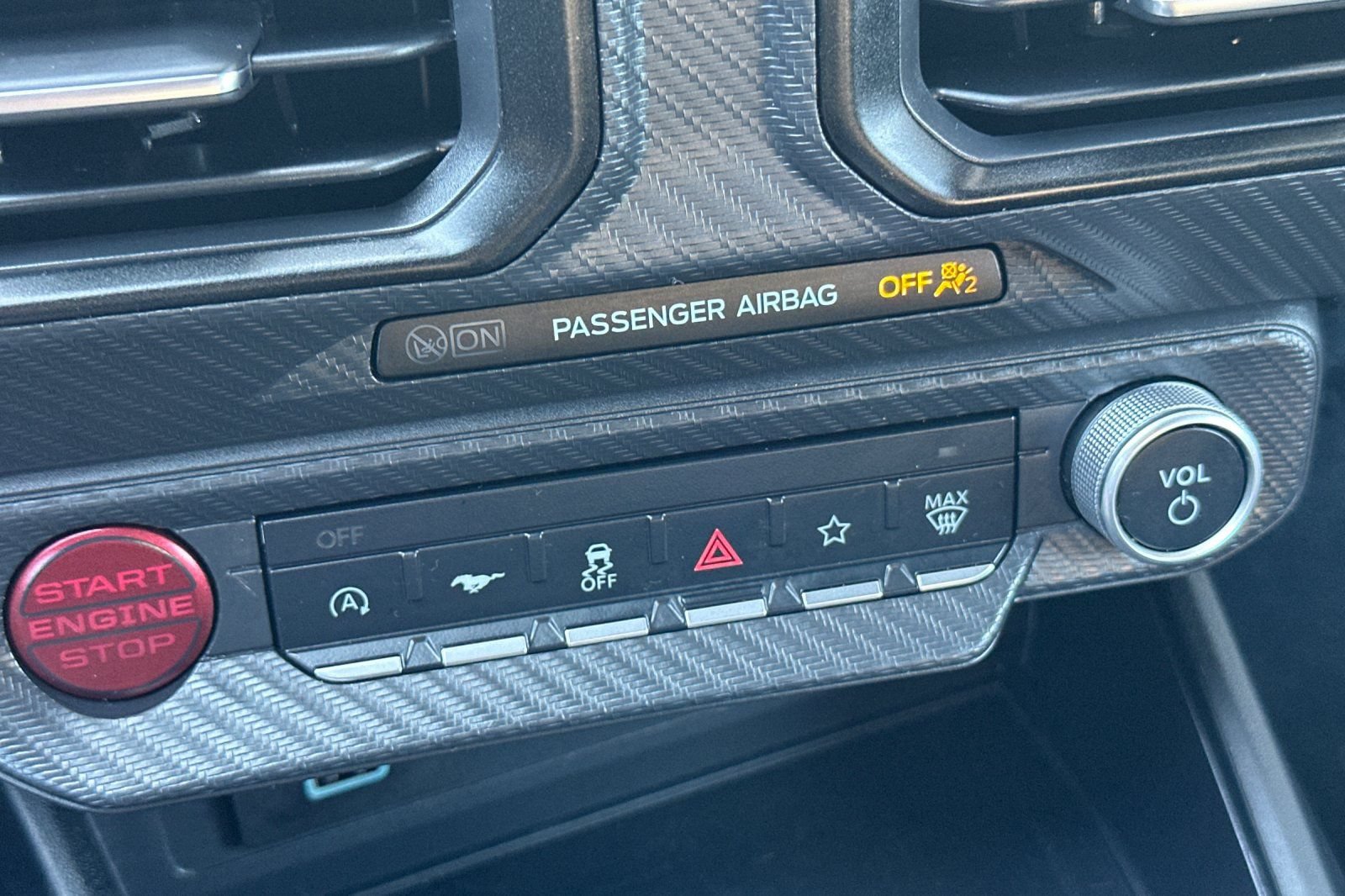 Certified 2025 Ford Mustang Coupe RWD image 30